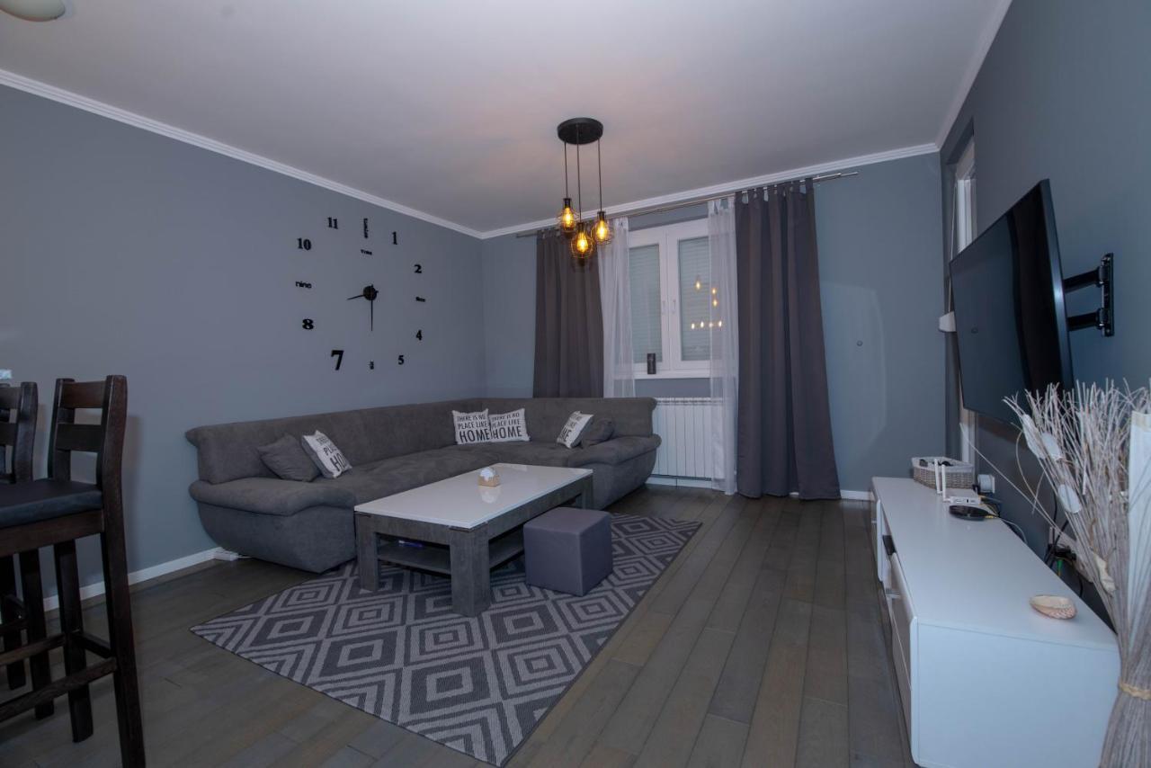 Athena Apartman Lukavica Экстерьер фото