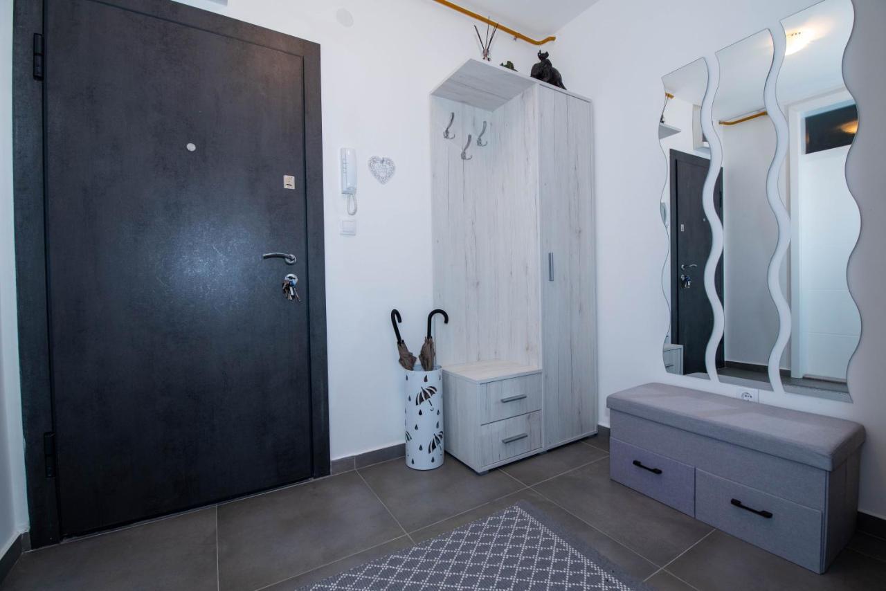 Athena Apartman Lukavica Экстерьер фото