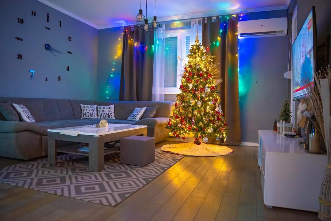 Athena Apartman Lukavica Экстерьер фото