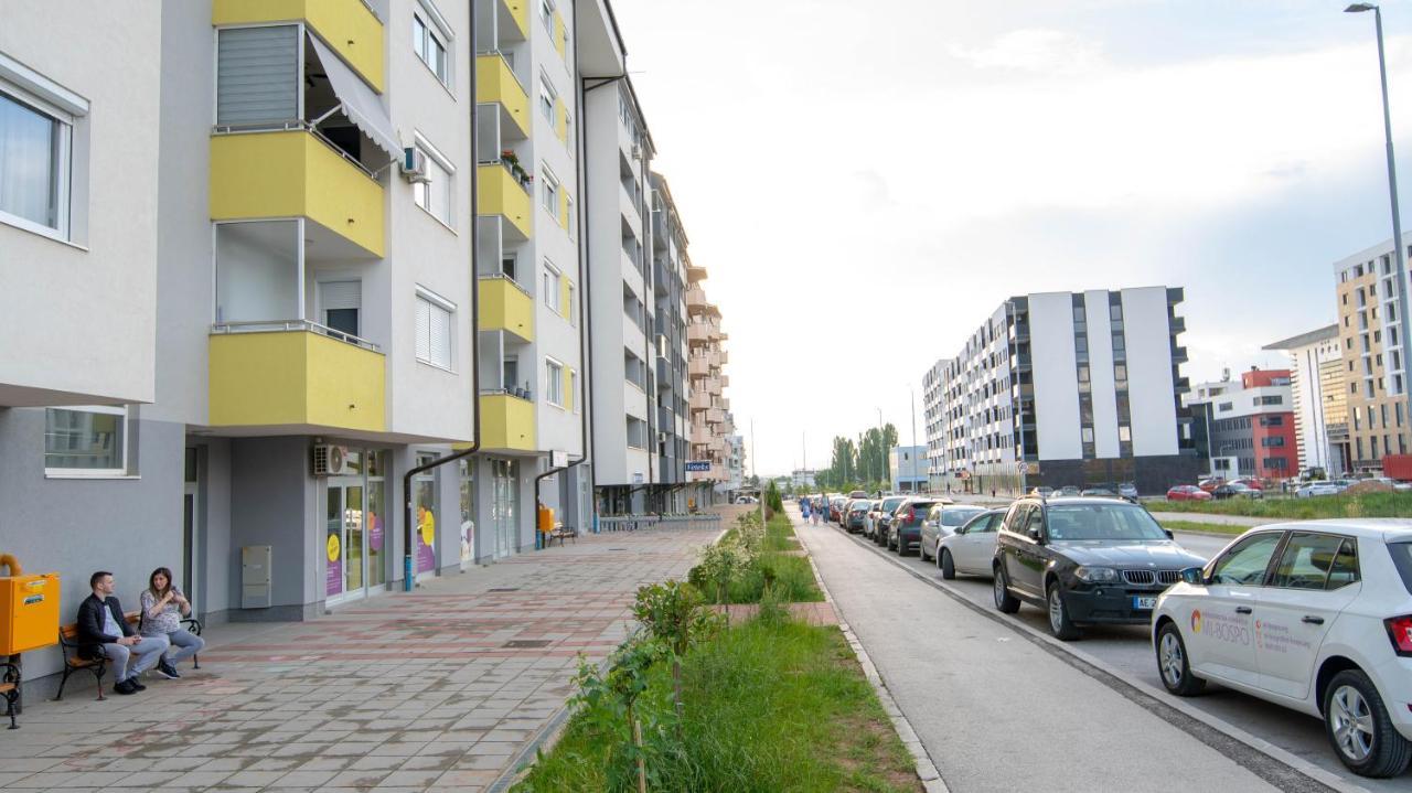 Athena Apartman Lukavica Экстерьер фото