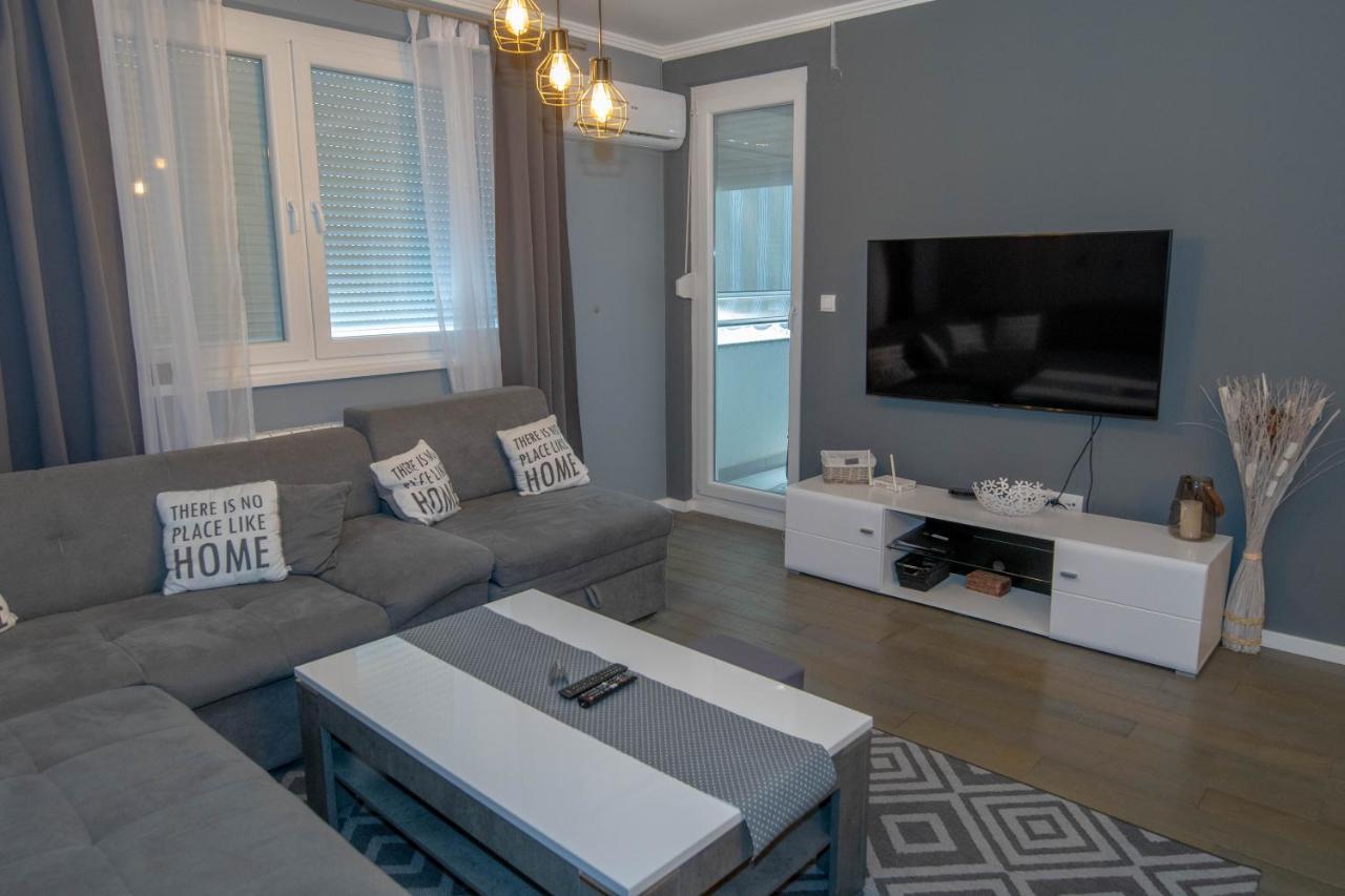 Athena Apartman Lukavica Экстерьер фото